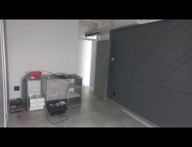 1.5 BEDROOM FLAT TO LET IN SOUTH BEACH